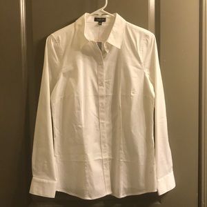 THE LIMITED Essential White Dress Shirt -M